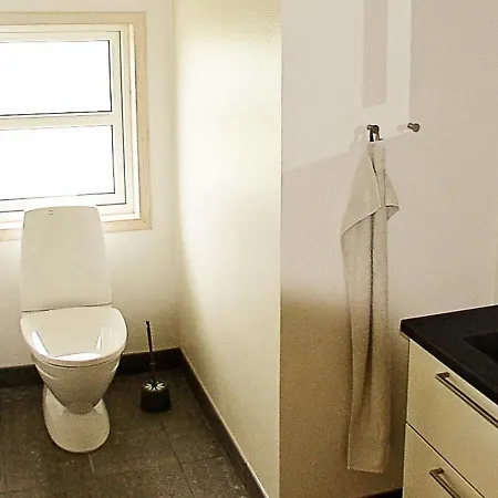 Three-bedroom Holiday In 82 Сasa de vacaciones Hemmet