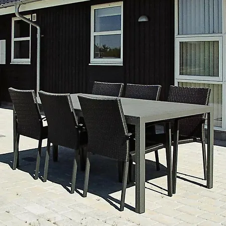 Three-bedroom Holiday In 82 Сasa de vacaciones Hemmet